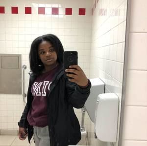 Meet your Posher, Ciara